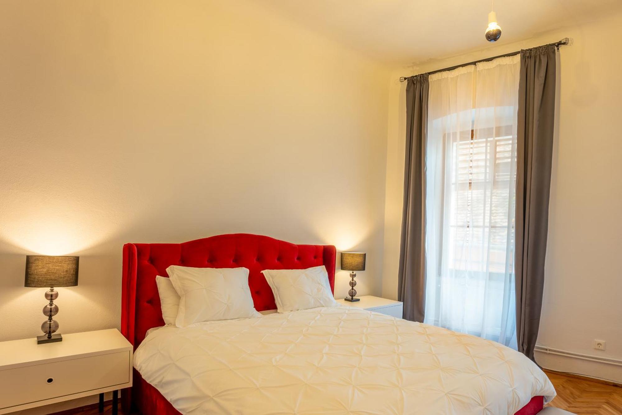 La Turn Apartment Sighisoara Ngoại thất bức ảnh